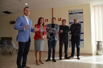 Visita al nuevo edificio administrativo de El Cubillo (Foto TA)